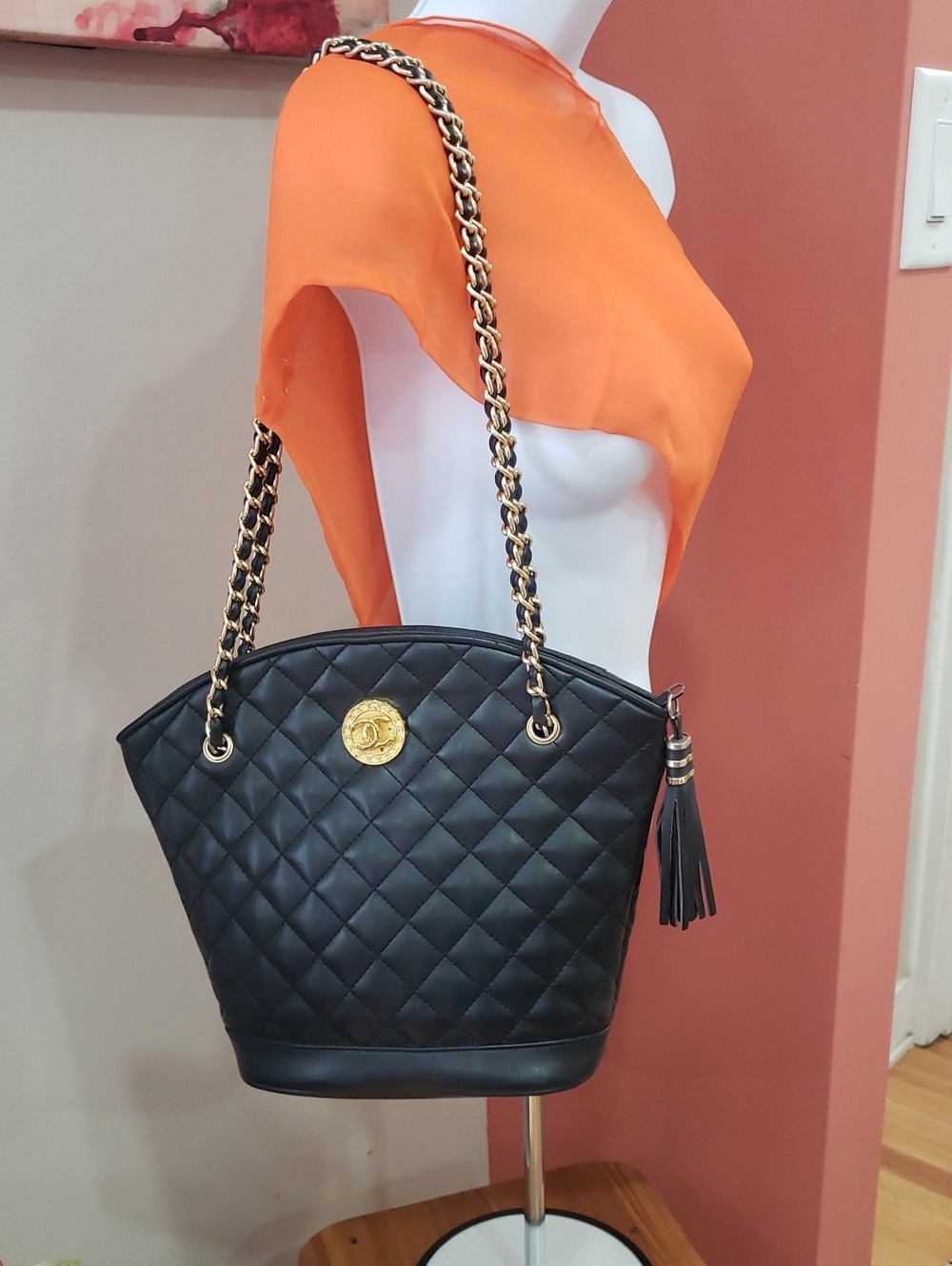 Quilted Black Chain-Handle Tote Bag with Tassel